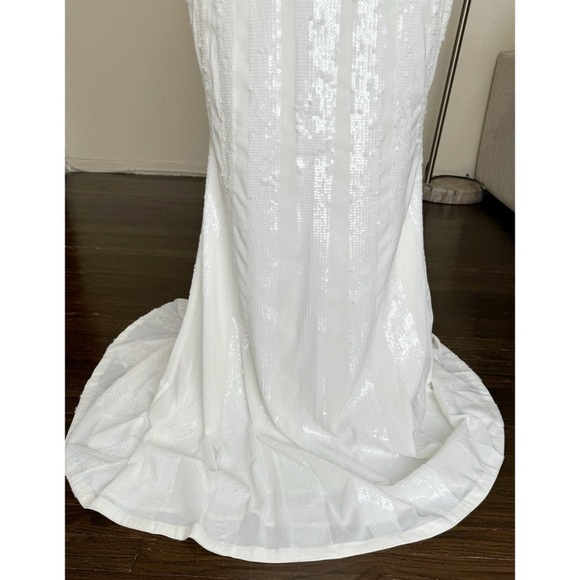 NWT Rebecca Vallance Davina Bow Gown- Ivory US:6 - Picture 8 of 17